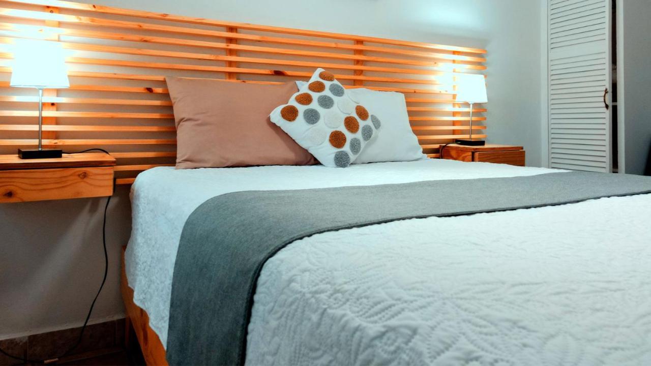 Trebol Amarillo Bed&Breakfast Escazú Esterno foto